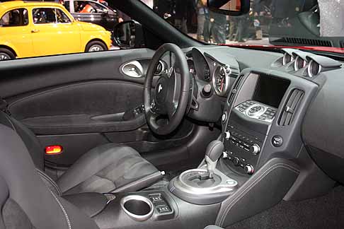 New York Auto Show Nissan